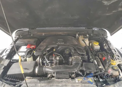 2021 Jeep Wrangler Unlimited Rubicon z USA, uszkodzony, nr VIN 1C4HJXFG7MW687168